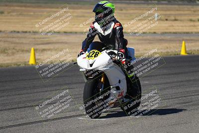 media/Aug-13-2023-CRA (Sun) [[1cfc37a6fb]]/Race 3 600 Superbike/Grid Shots/